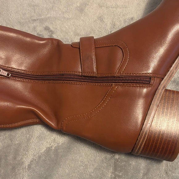 DV by Dolce Vita Brown Over the Knee Boots - Picture 6 of 7